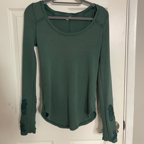 Like New Free People Boho top! 🤩 🧘♀️ - Picture 1 of 4